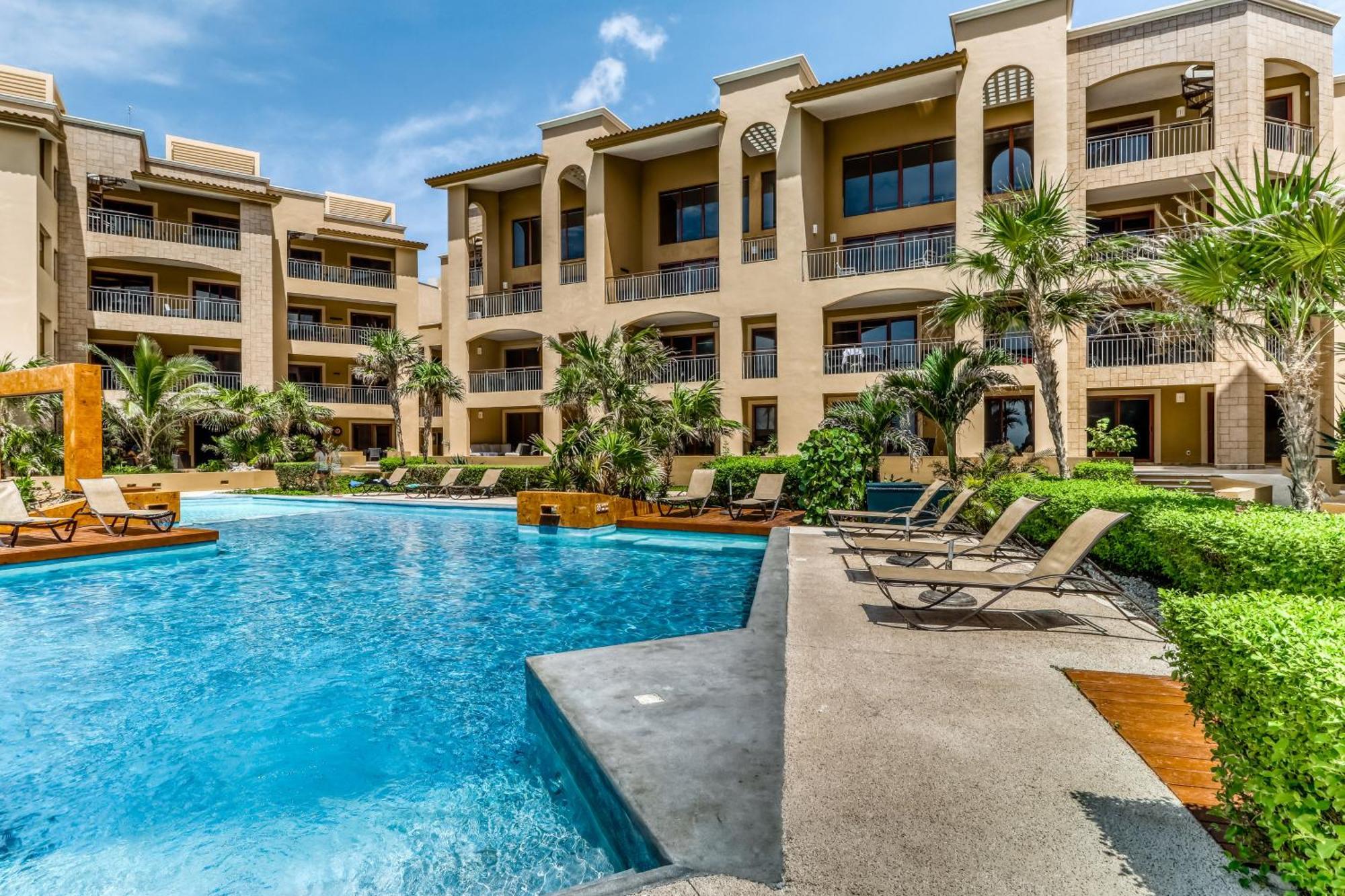 Residences El Faro, Surf 201 Playa del Carmen Exterior photo