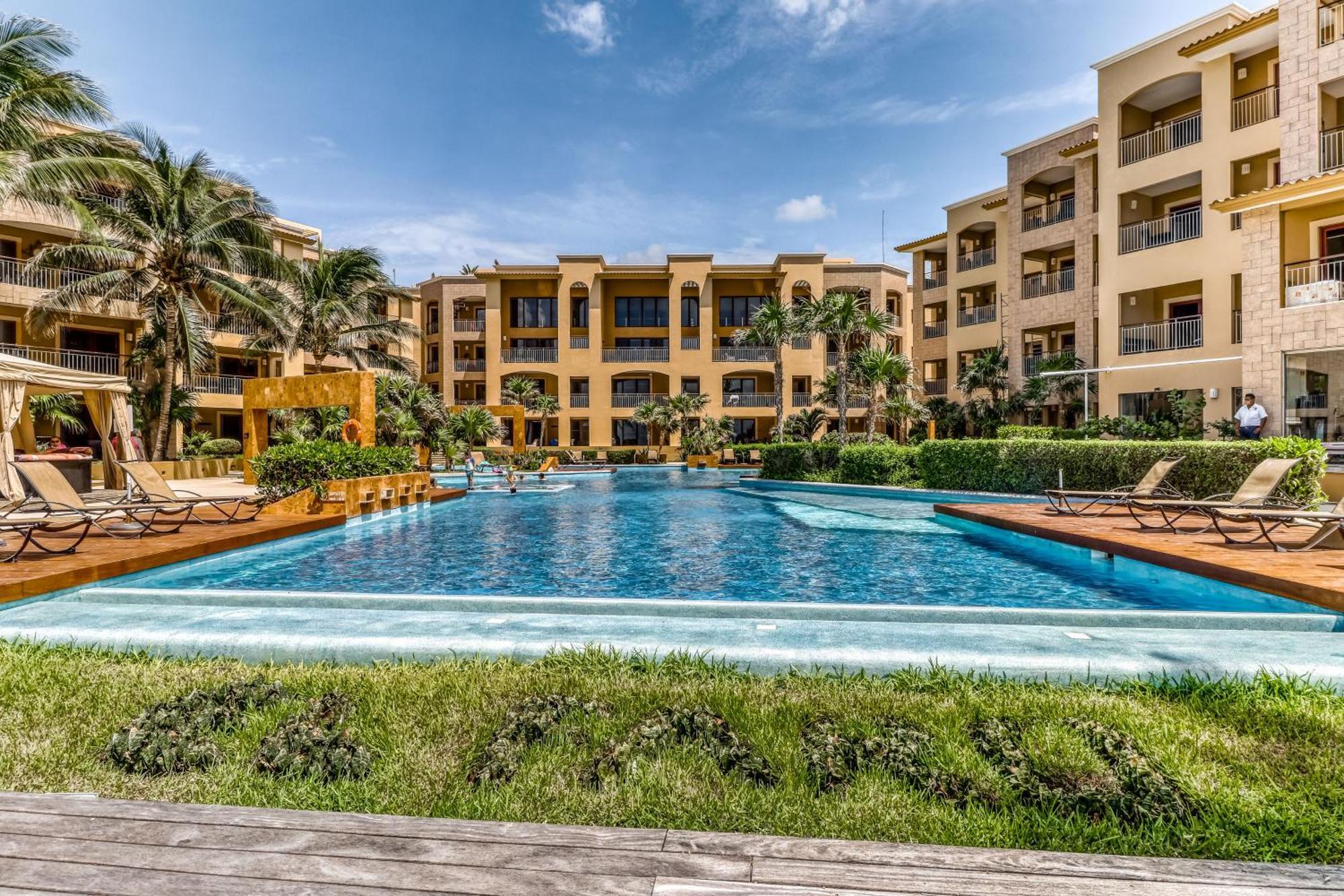 Residences El Faro, Surf 201 Playa del Carmen Exterior photo
